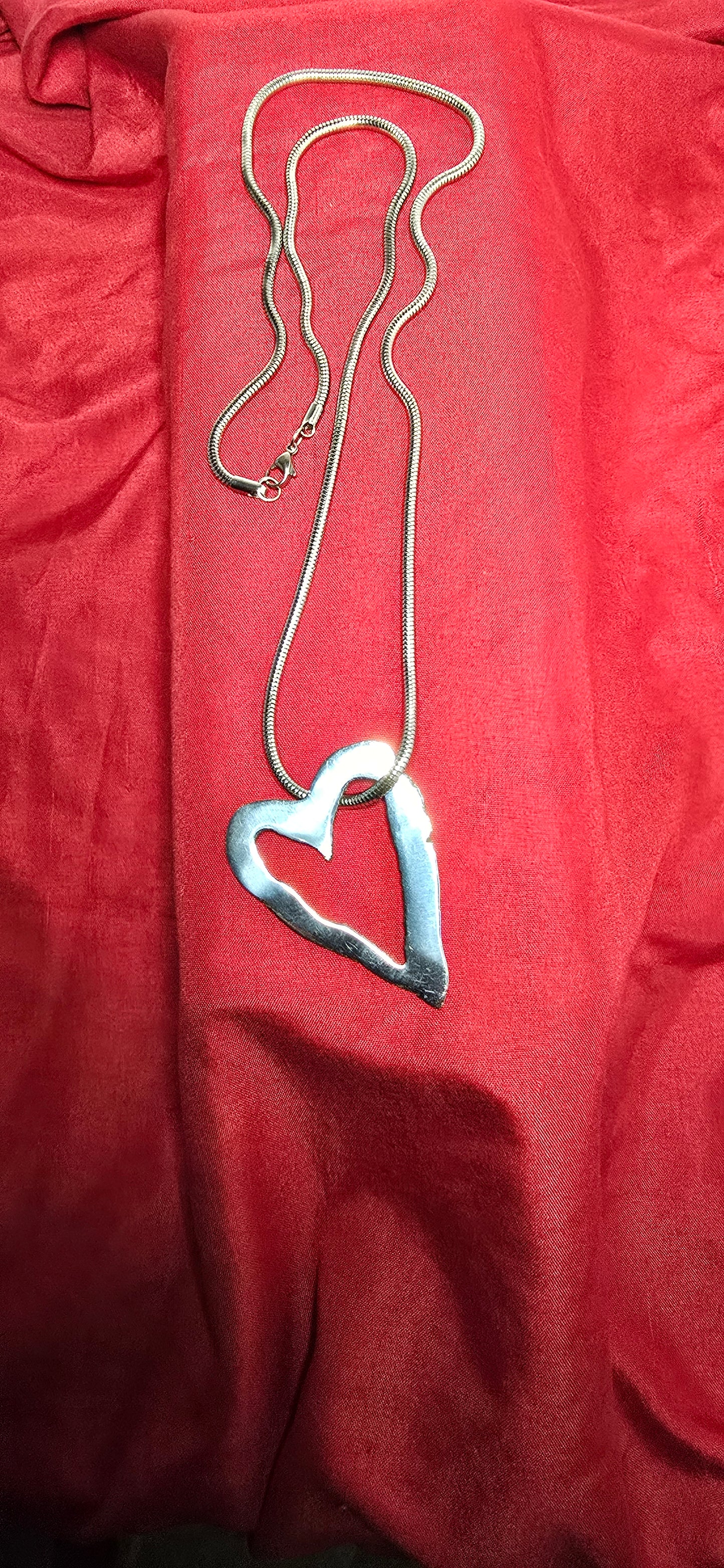 Silver Heart Cutout Pendant Necklace - Women Jewelry