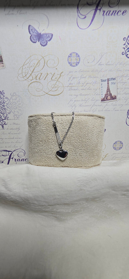 Silver-Tone Chain Necklace with Heart Pendant – K14 Marked Chain & Steel Charm