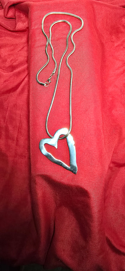 Silver Heart Cutout Pendant Necklace - Women Jewelry